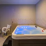 דירה In With Sea View Terrace Drenje (Istria)